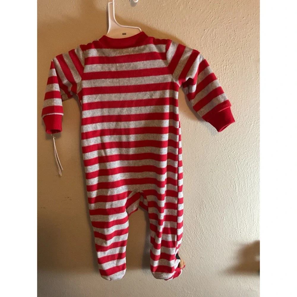 New Carters Baby Boys Red & Gray Fleece Reinderr‎ Sleeper Pajamas Size 6 Months